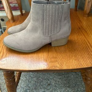 Stylish Women's Ankle Booties in Taupe